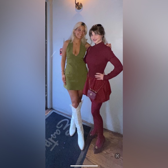 💕 burgundy bubble dress - Picture 3 of 4